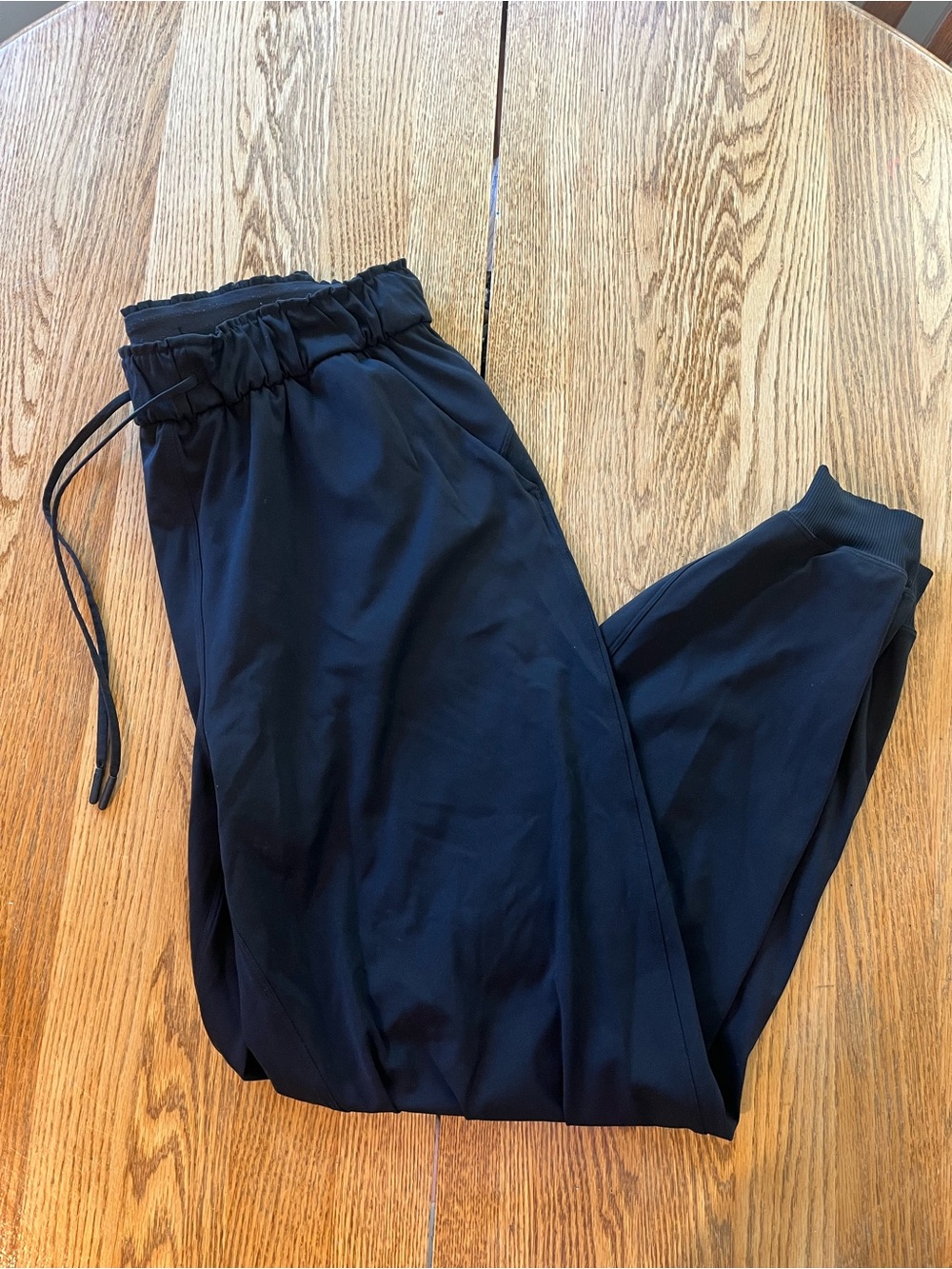 lululemon On the Fly Jogger